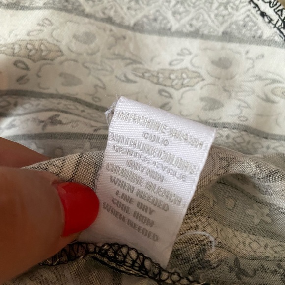 Intro Short Sleeve Blouse With Button & Collar, M - Picture 13 of 13